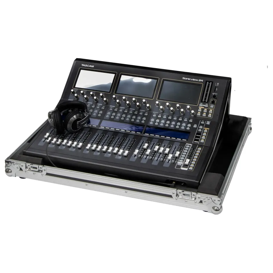 odyssey-flight-zone-flight-case-console-tascam-sonicview-24 image 1