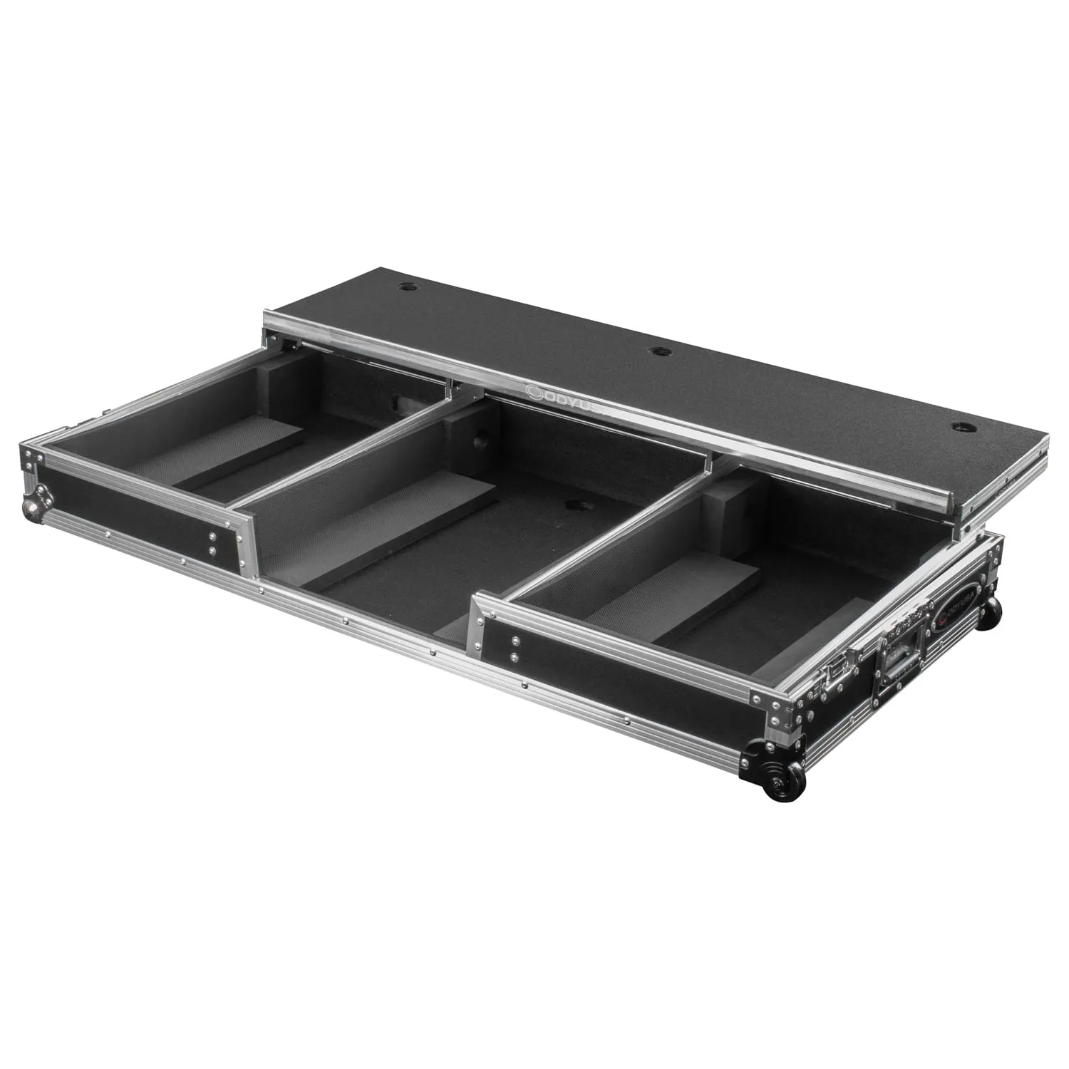 odyssey-glide-style-flight-case-djm-a9-cdj-3000-roulettes image 3