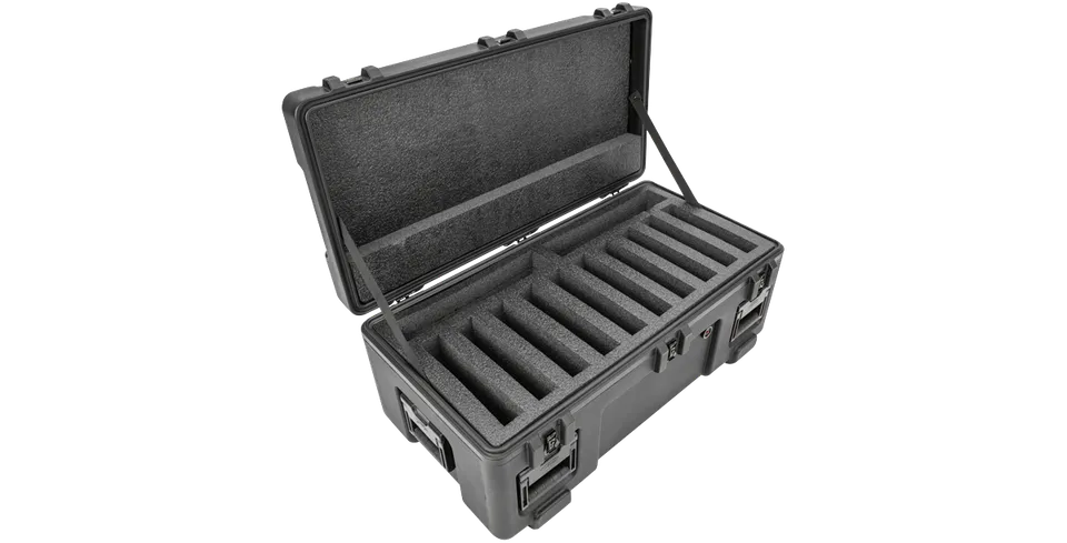 skb-rseries-3517-14-valise-10-laptops-noir image 1