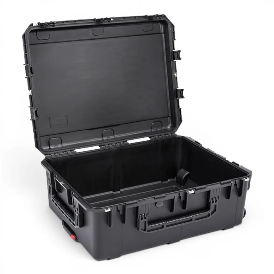 skb-iseries-2922-10-valise-tanche-noire-vide image 1
