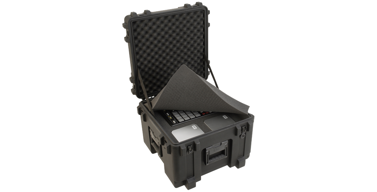 skb-rseries-1919-14-valise-tanche-vide-noire image 3
