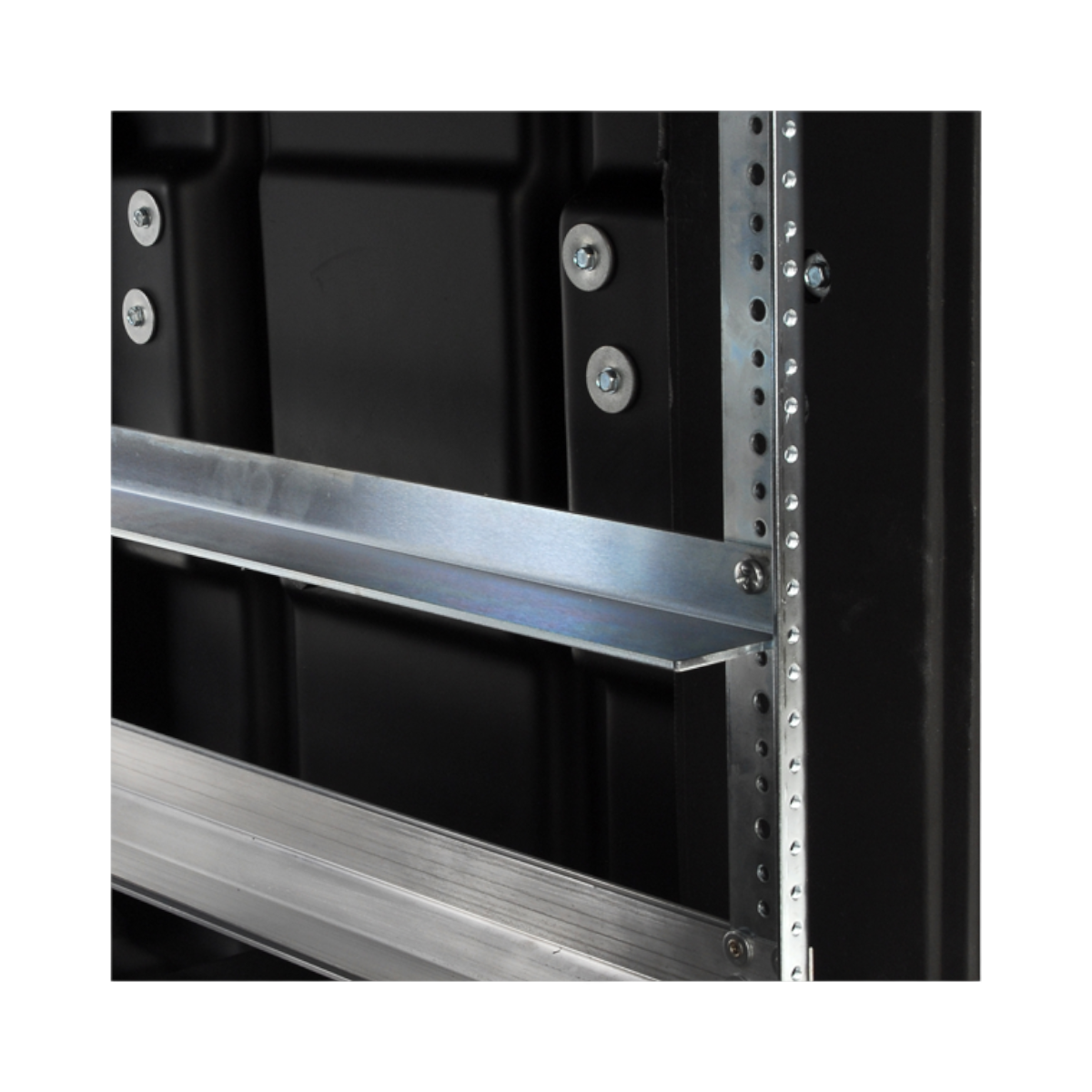 skb-rails-support-20-pouces-acier-pour-shock-rack-noir image 2
