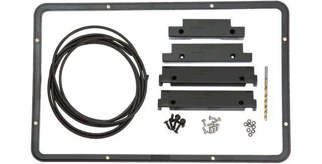 skb-iseries-1610-kit-anneau-montage-panneau-noir image 1