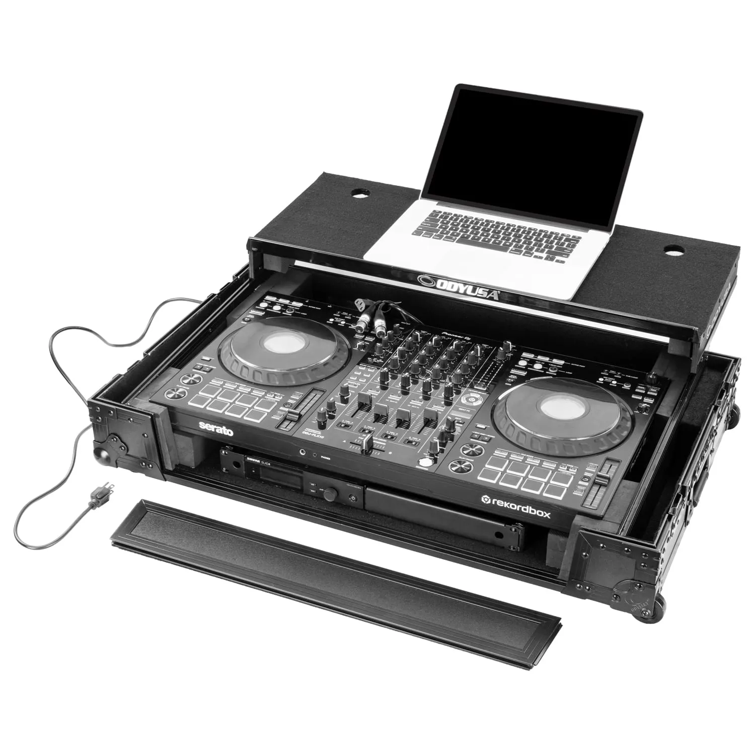 odyssey-flight-zone-flight-case-ddj-flx10-c-bl-xlr-roulettes image 3