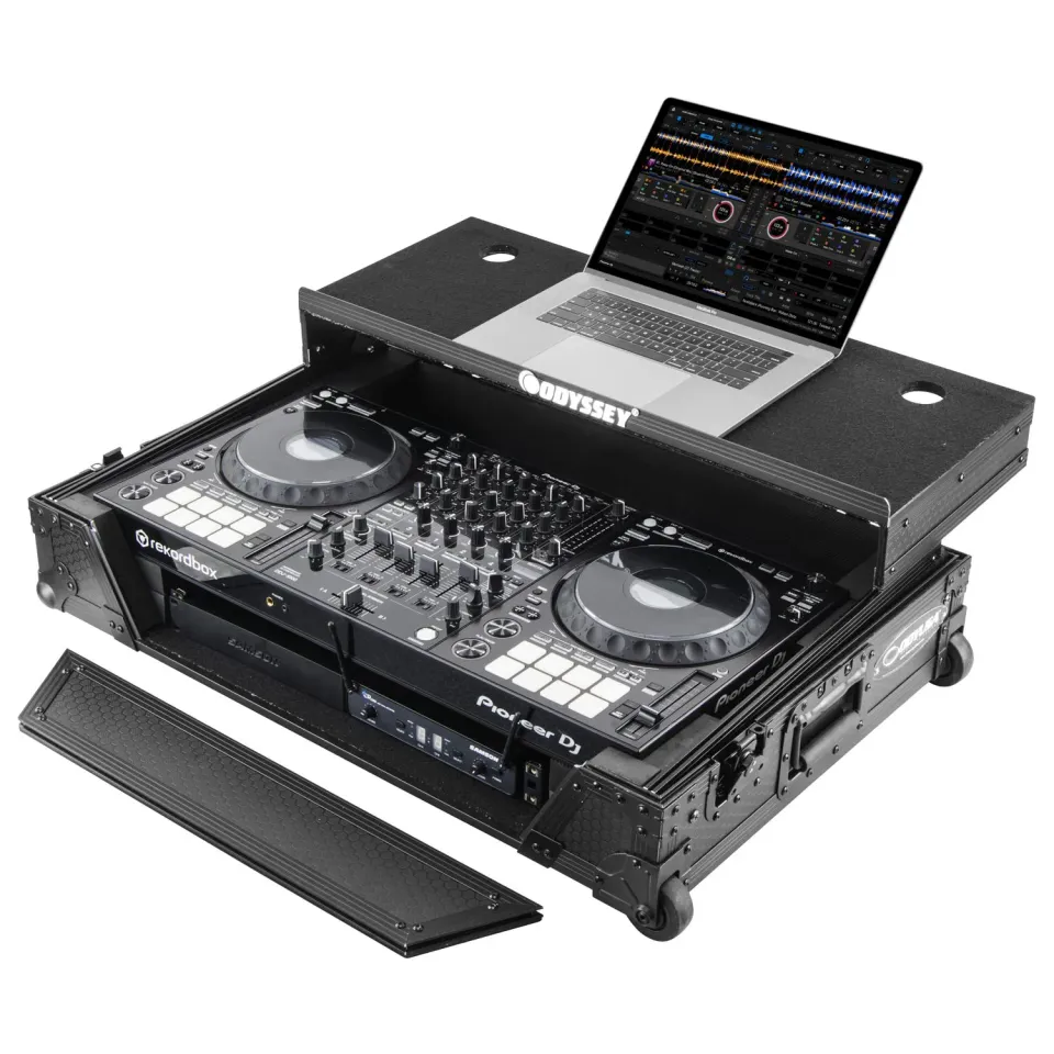 odyssey-industrial-board-ddj-1000-flight-case-roulettes image 1