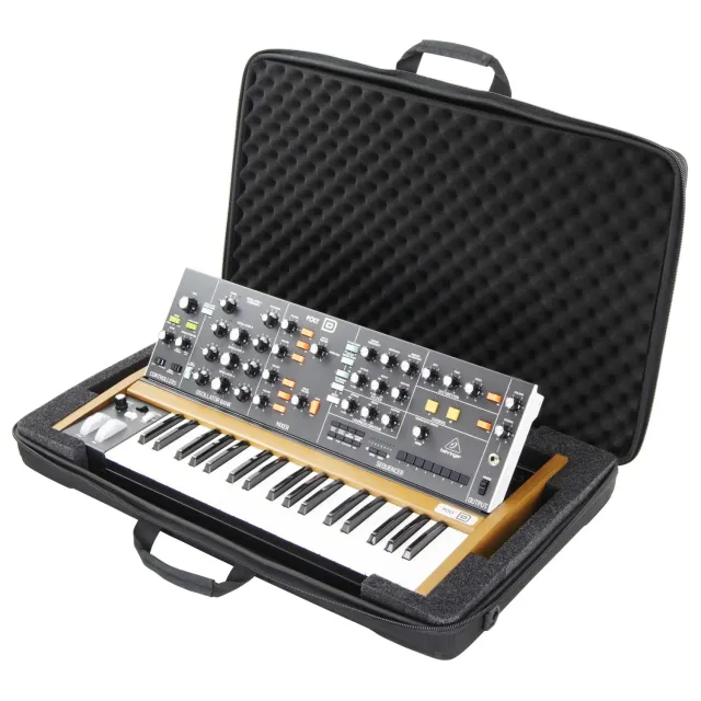 odyssey-streemline-bpolyd-housse-eva-synth-behringer-poly-d image 1