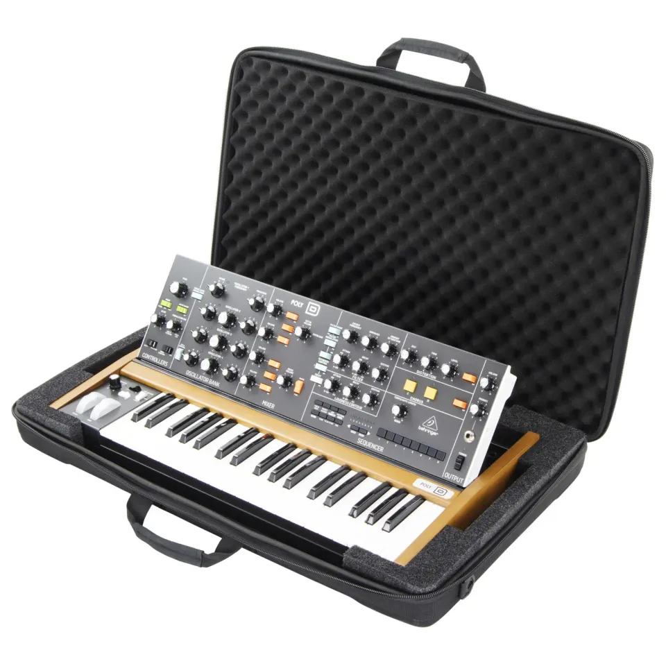 odyssey-streemline-bpolyd-housse-eva-synth-behringer-poly-d image 1