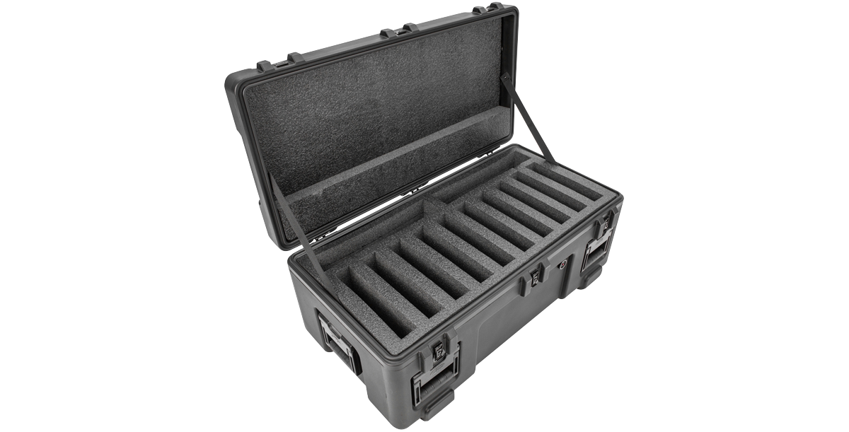skb-rseries-3517-14-valise-10-laptops-noir image 1