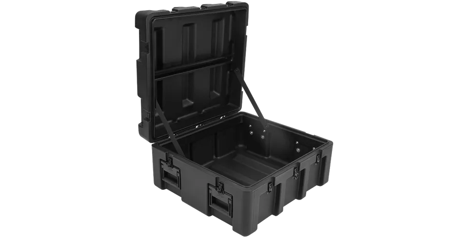 skb-rseries-2624-11-valise-tanche-noire-vide-grand-volume image 1