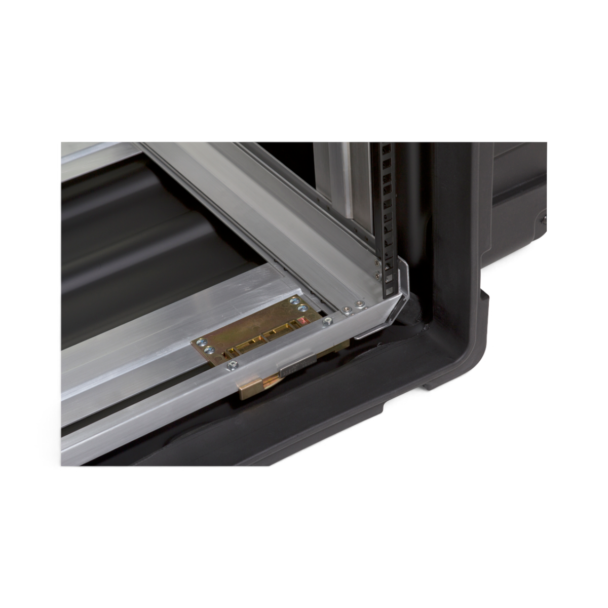 skb-rr-series-shock-rack-14u-flight-case-noir-24-pouces image 6