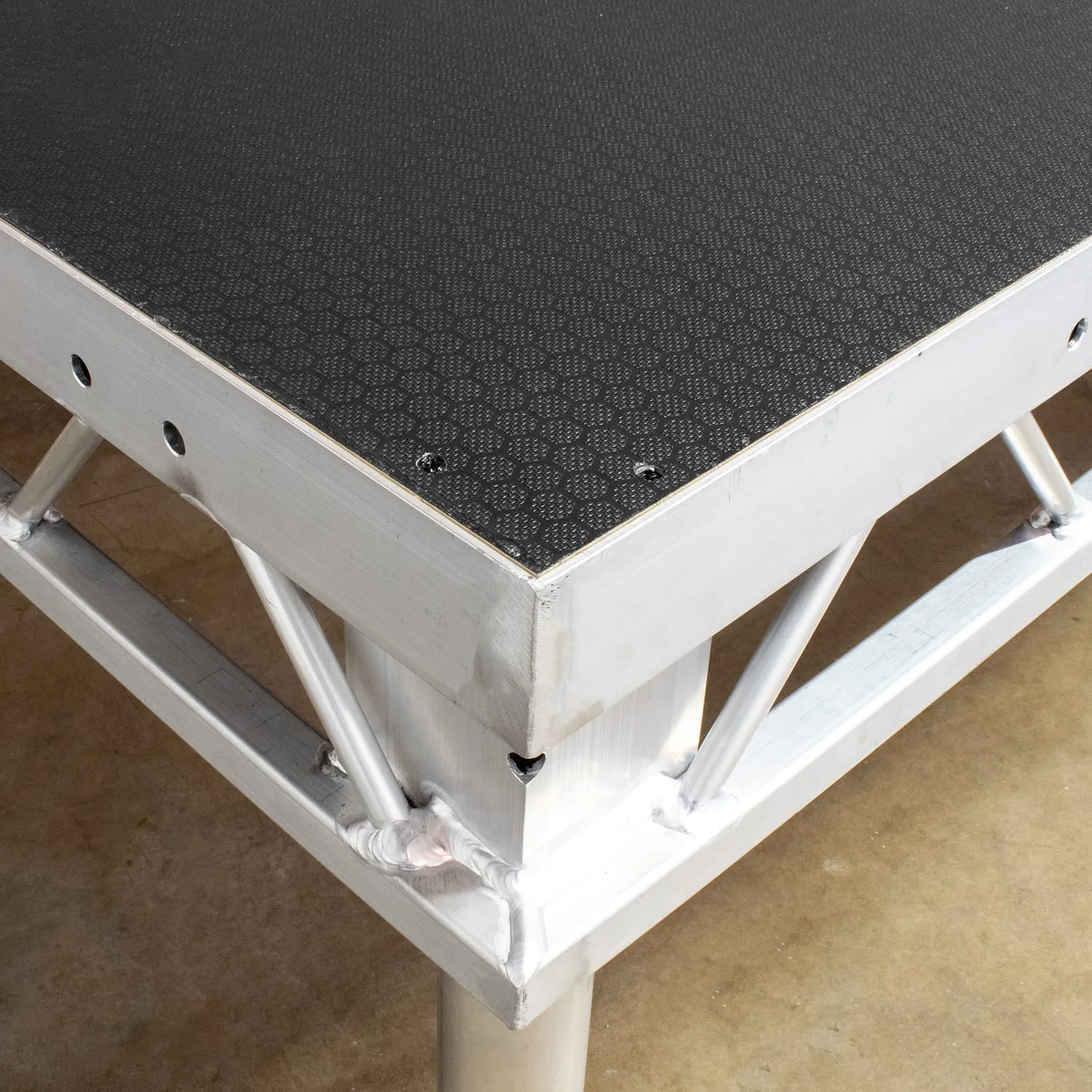 odyssey-l-evation-att-pro-7224-table-dj-72-x24-4-pieds image 2