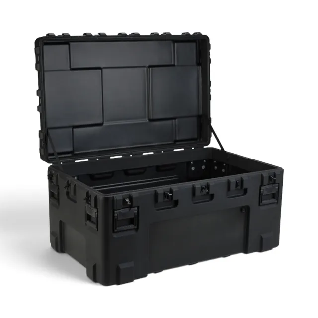 skb-rseries-5030-24-malle-tanche-noire-vide image 1