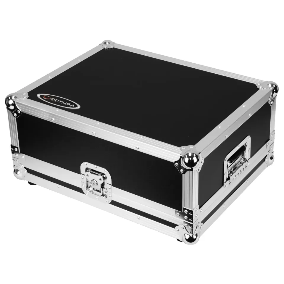 odyssey-flight-zone-touchmix-30-flight-case-qsc-32-voies image 1