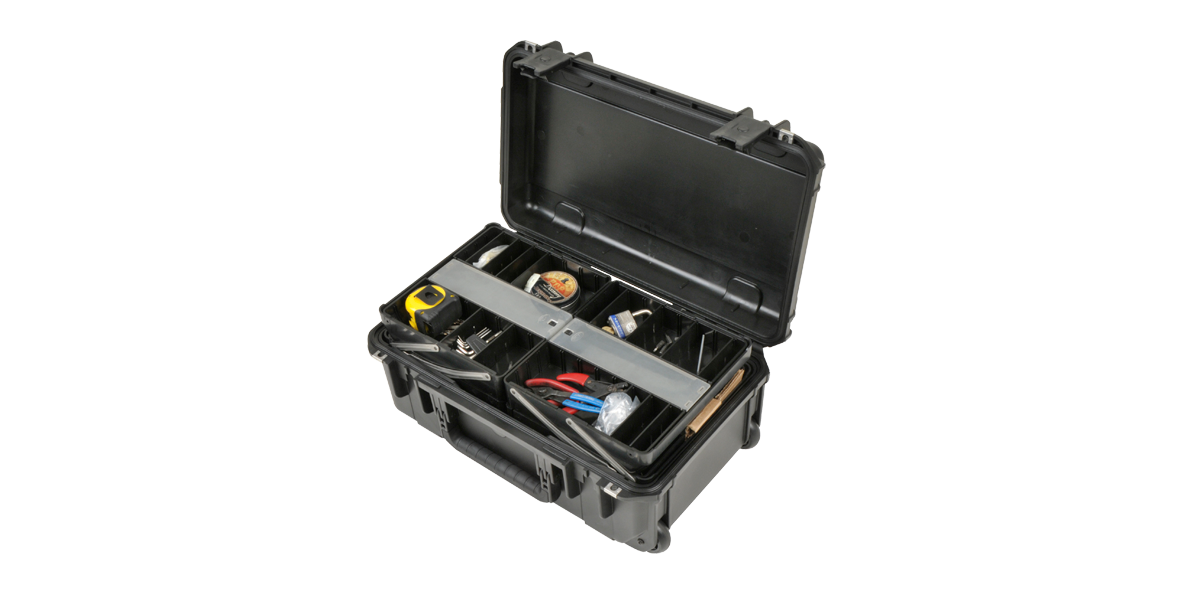 skb-iseries-2011-7-tech-box-valise-atelier-double-plateaux-noir image 5