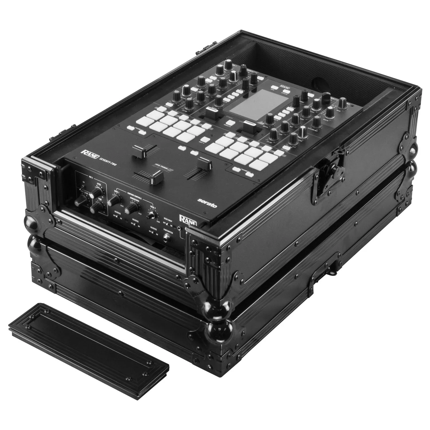 odyssey-black-label-flight-case-djm-s7-djm-s11-rane-72 image 3