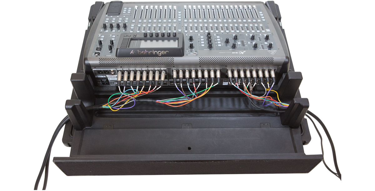 skb-rseries-x32-flight-case-table-mixage-behringer-noir-roulettes image 5