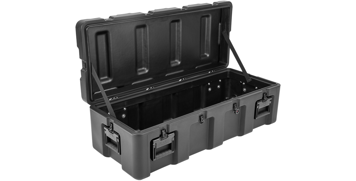 skb-rseries-4416-13-valise-tanche-noir-vide image 1