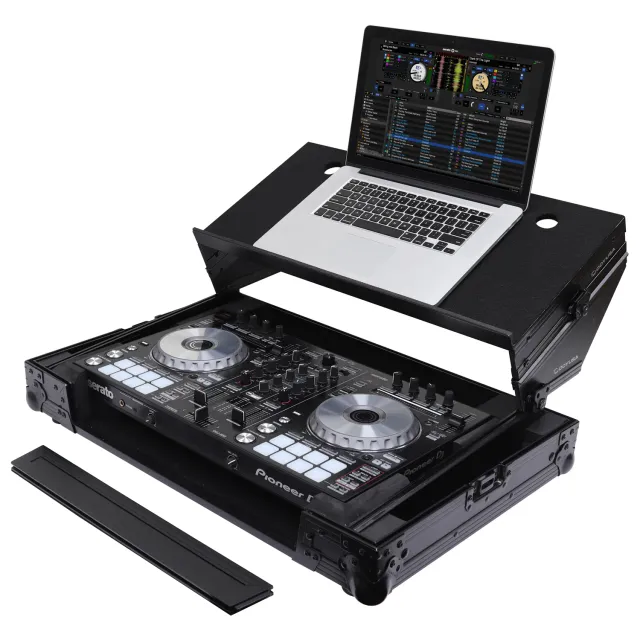odyssey-flight-zone-pioneer-ddj-sr2-flight-case-glide-angle image 1