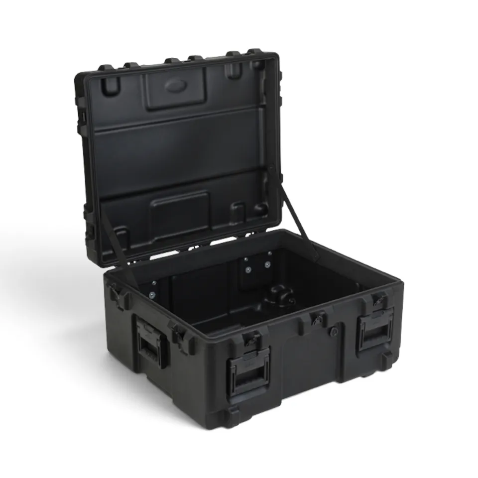 skb-rseries-3025-15-flight-case-noir-mousse-cubes-roulettes image 1
