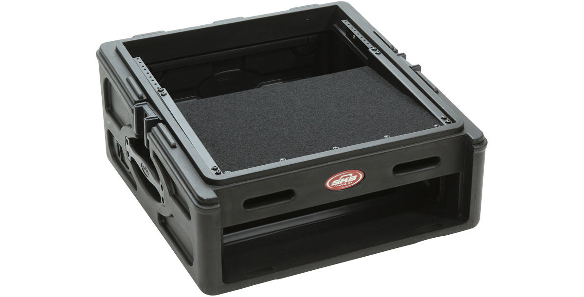 skb-iseries-1skb-vs-2-tag-re-rack-8u-velcro-noire-slant image 4
