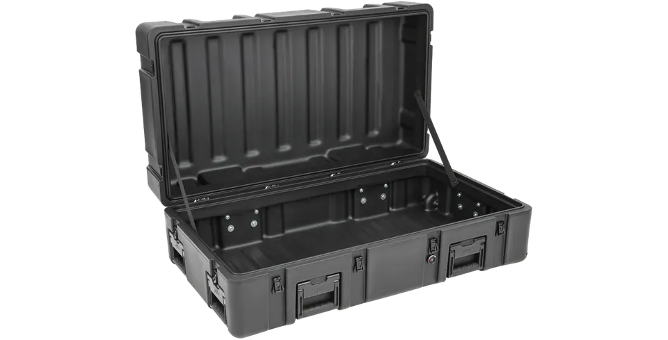 skb-rseries-4222-14-mallette-tanche-noire-roulettes image 1