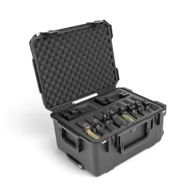 skb-iseries-2015-10-mallette-8-pistolets-noir-roulettes image 1