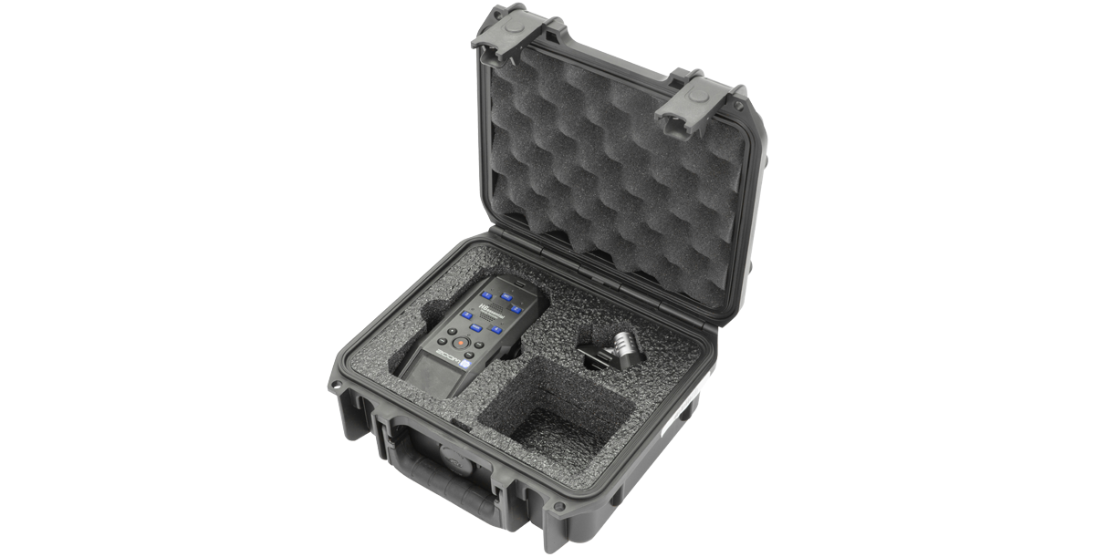 skb-iseries-0907-4-valise-enregistreur-zoom-h6essential-noire image 3