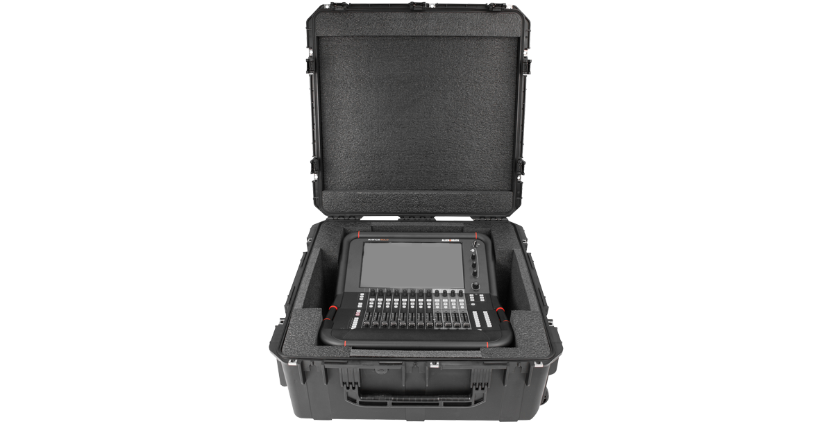 skb-iseries-2828-12-flight-case-mixer-avantis-solo-noir image 2