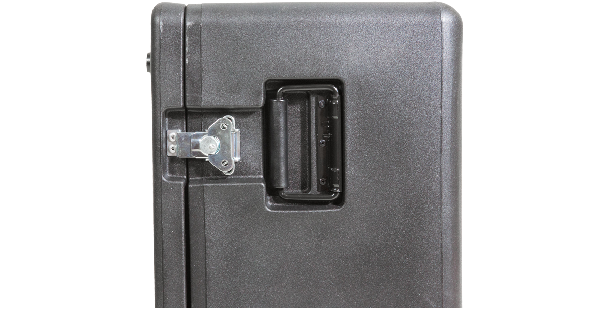 skb-rseries-x32-flight-case-table-mixage-behringer-noir-roulettes image 3