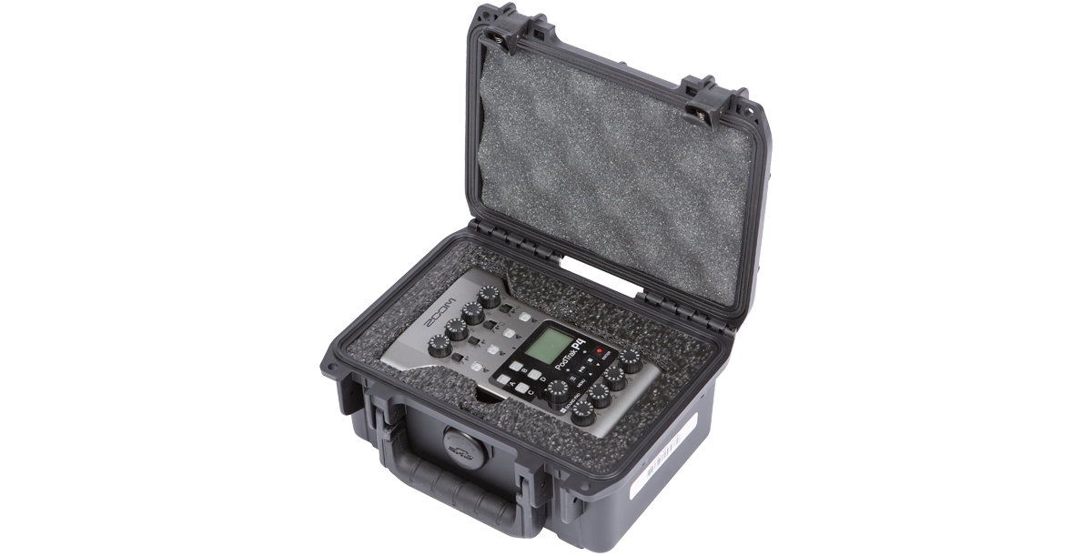 skb-iseries-0705-3-podtrak-p4-valise-audio-noire-sur-mesure image 3