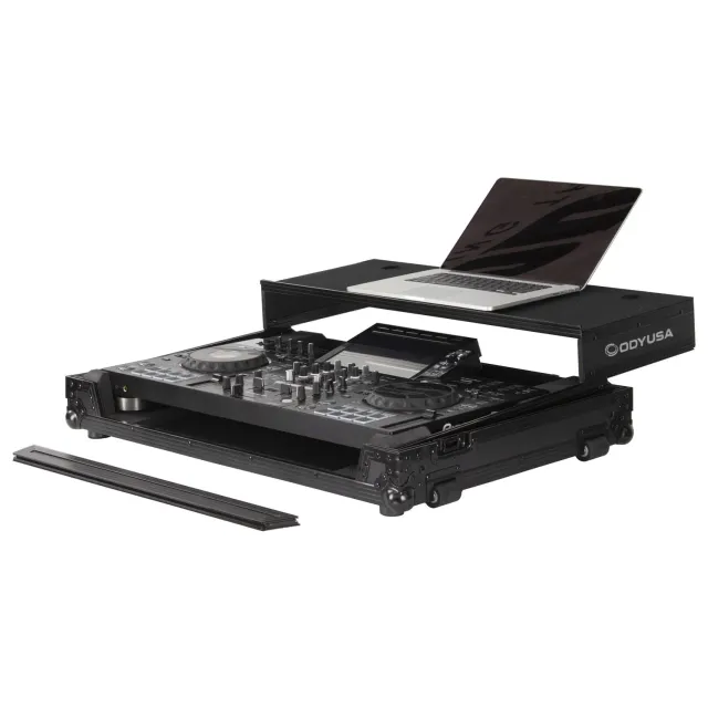 odyssey-black-label-flight-case-pioneer-xdj-rx3-glide-roulettes image 1
