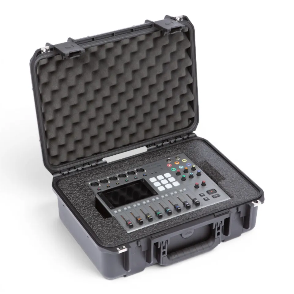 skb-iseries-1711-6-valise-podtrak-p8-noire-mousse-pr-d-coup-e image 1