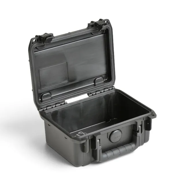 skb-iseries-0705-3-mallette-tanche-noire-mousse-petit image 1