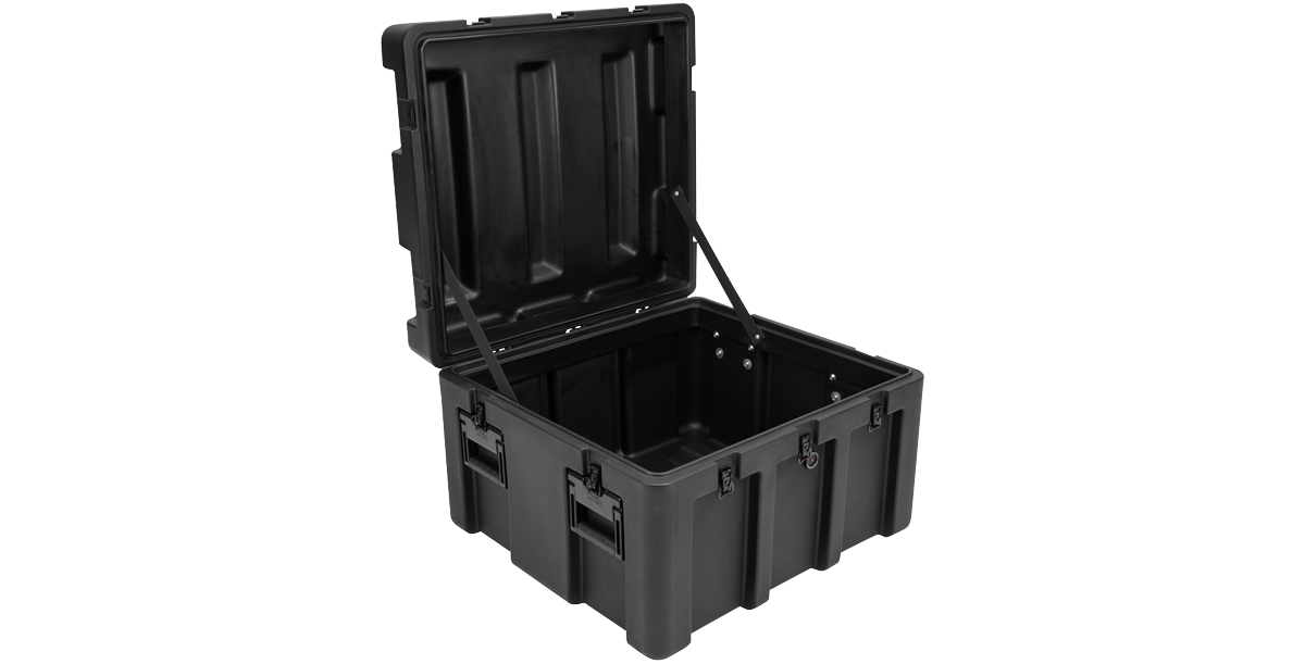 skb-rseries-2624-17-valise-militaire-noire-vide image 1