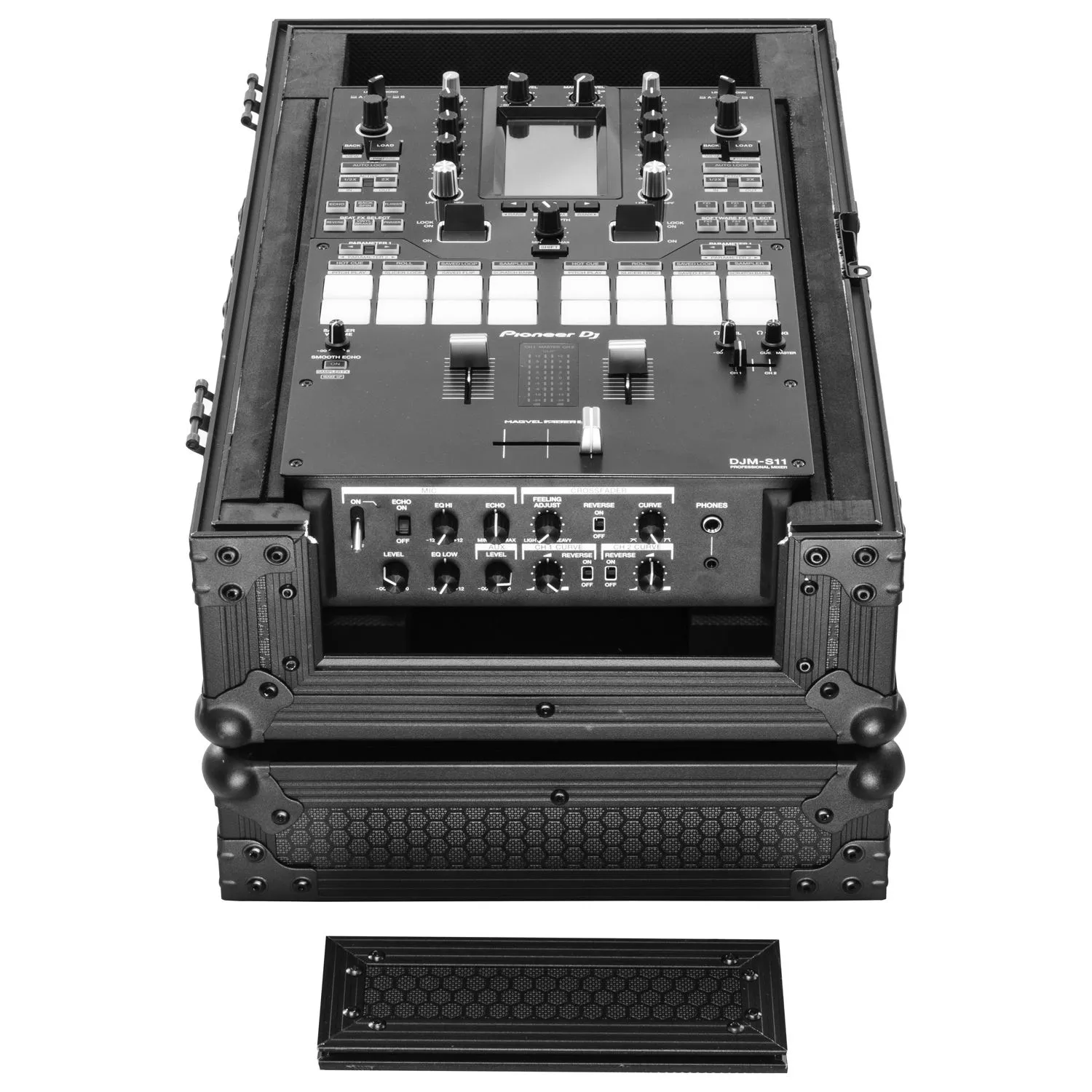 odyssey-industrial-board-flight-case-djm-s11-sur-mesure image 2