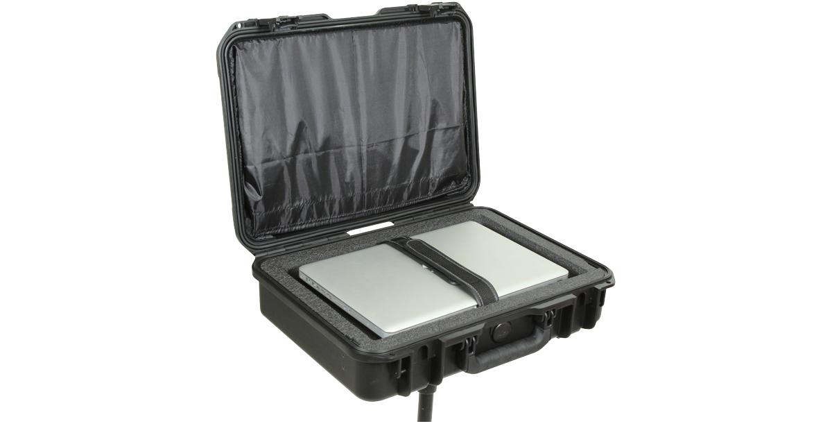 skb-iseries-1813-5-valise-laptop-17-avec-pare-soleil-noire image 4