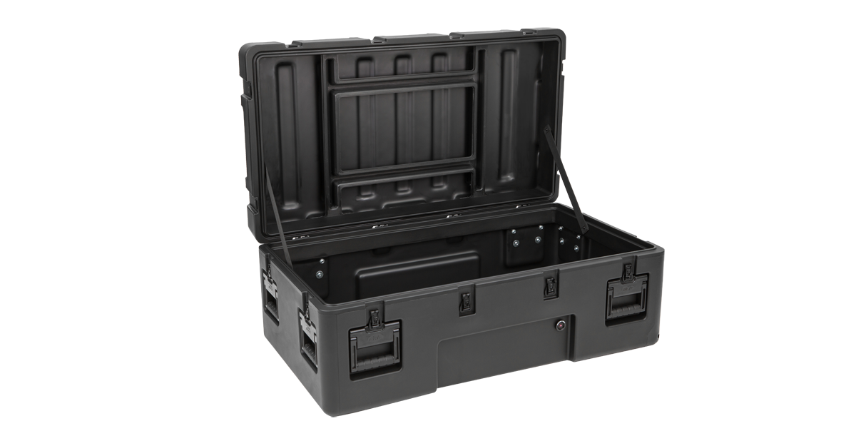 skb-rseries-4222-15-valise-tanche-roulettes-noire image 1