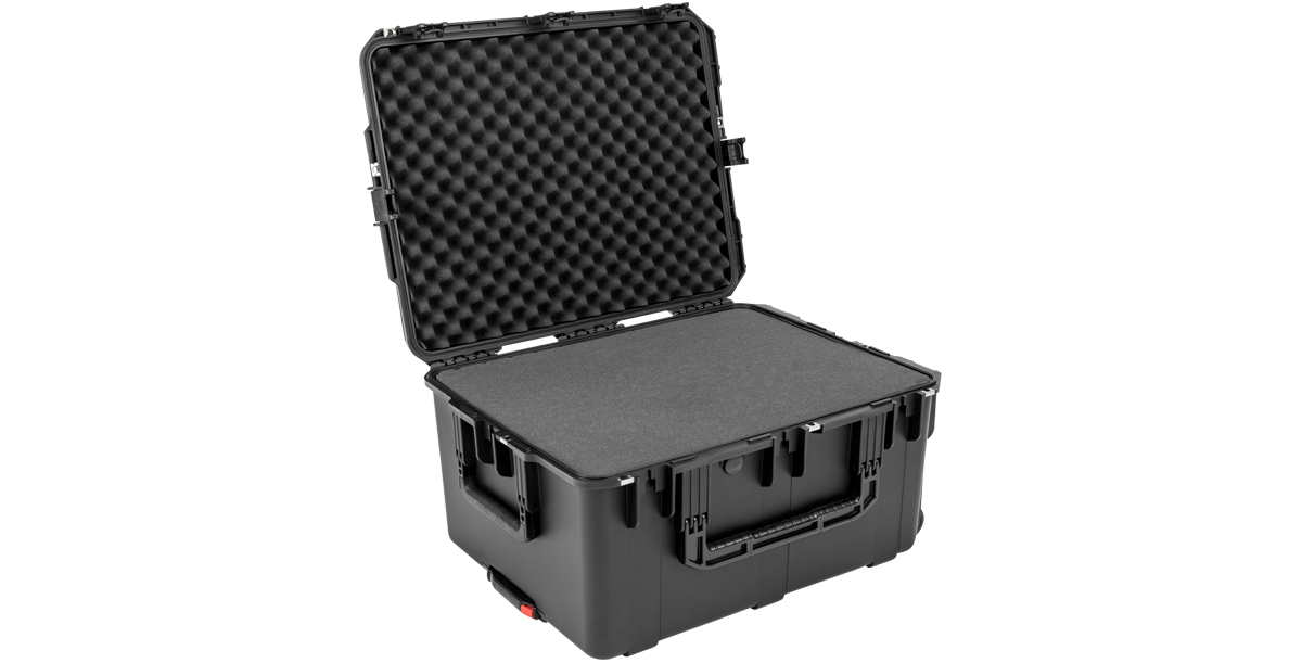 skb-iseries-2620-13-valise-tanche-noire-mousse-cubique image 3