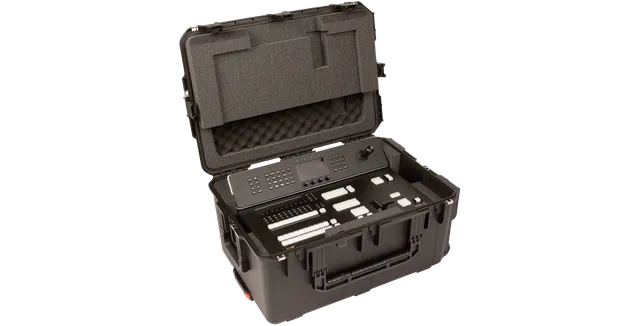 skb-iseries-2617-12-valise-rigide-blackmagic-atem-noir image 1