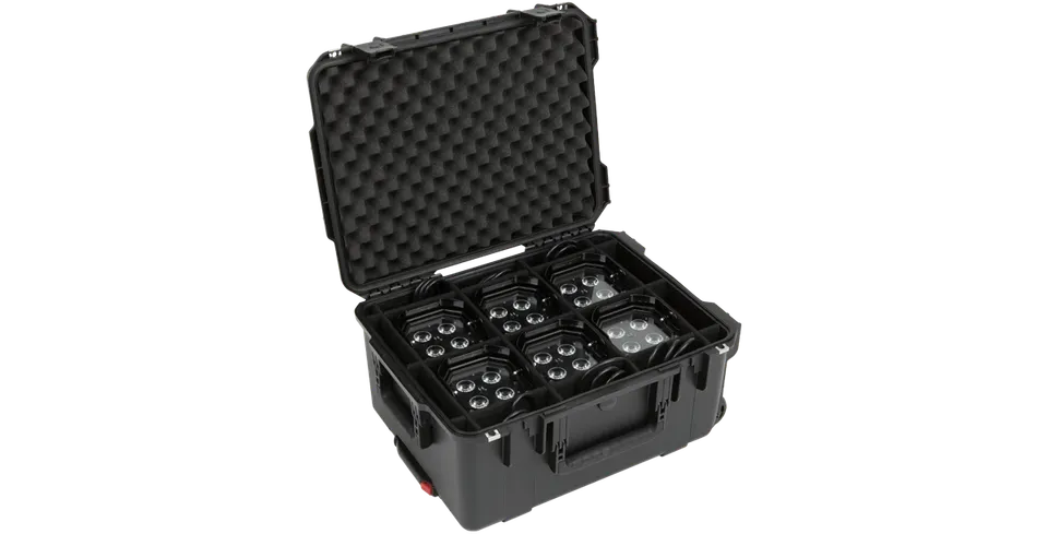 skb-iseries-3i-201510par-flight-case-clairage-noir image 1