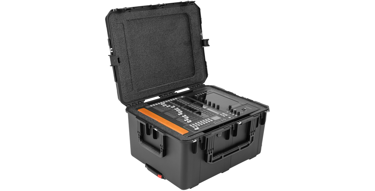 skb-iseries-3i2620-13bwc-flight-case-behringer-wing-compact-noir image 1