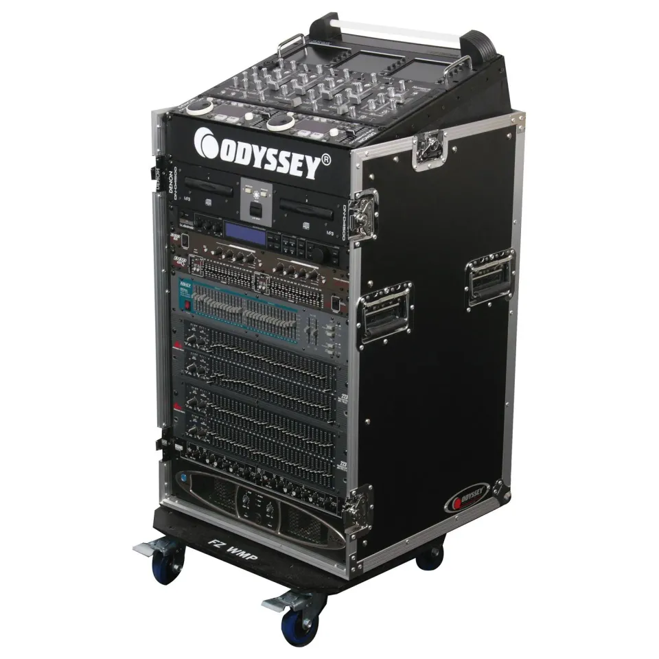 odyssey-flight-zone-rack-combo-10u-16u-inclin-roulettes image 1