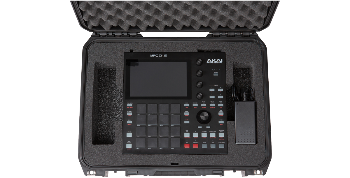 skb-iseries-1813-5-valise-akai-mpc-one-noire-mousse image 4