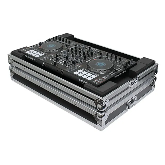 odyssey-flight-zone-flight-case-denon-mc7000-contr-leur-dj image 1