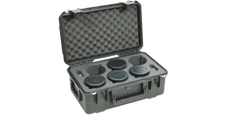 skb-iseries-2011-8-valise-objectifs-noir-mousse-pr-d-coup-e image 1