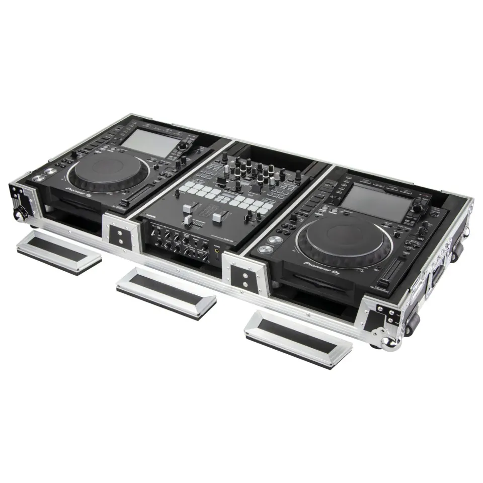 odyssey-flight-zone-flight-case-dj-coffin-mixette-10-pouces image 1