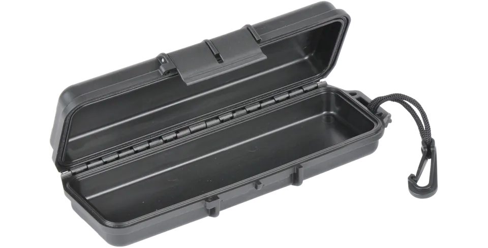 skb-iseries-0702-1-petite-valise-tanche-noire-vide image 1