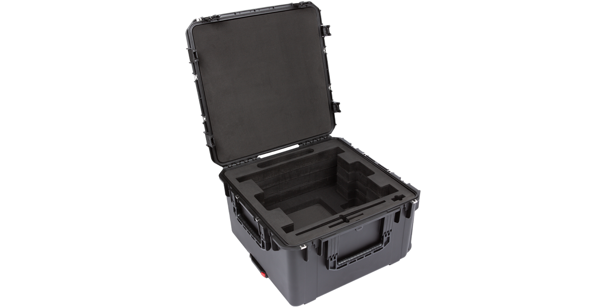 skb-iseries-2424-10-valise-mac-pro-tower-noir-mousse-xpe image 1