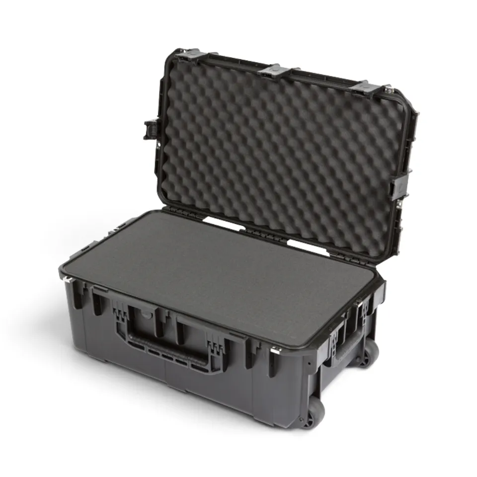 skb-iseries-2615-10-valise-tanche-noire-mousse-pr-d-coup-e image 1