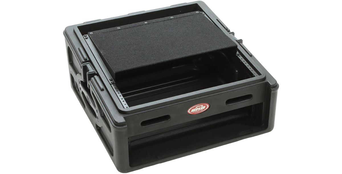 skb-iseries-1skb-vs-2-tag-re-rack-8u-velcro-noire-slant image 6